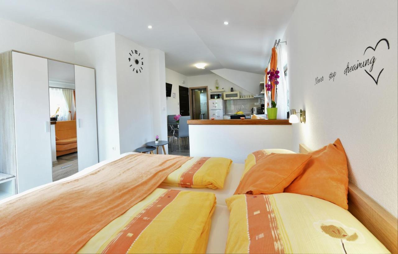 Appartement House Jelena à Selište Drežničko Extérieur photo