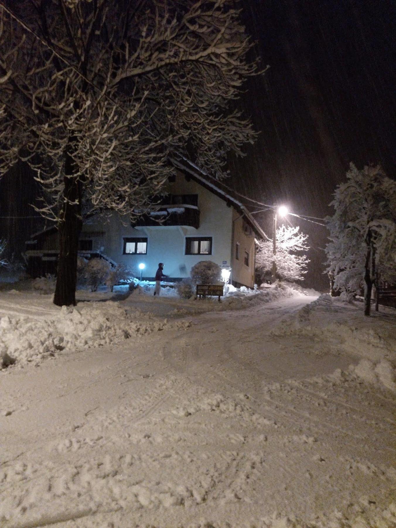Appartement House Jelena à Selište Drežničko Extérieur photo