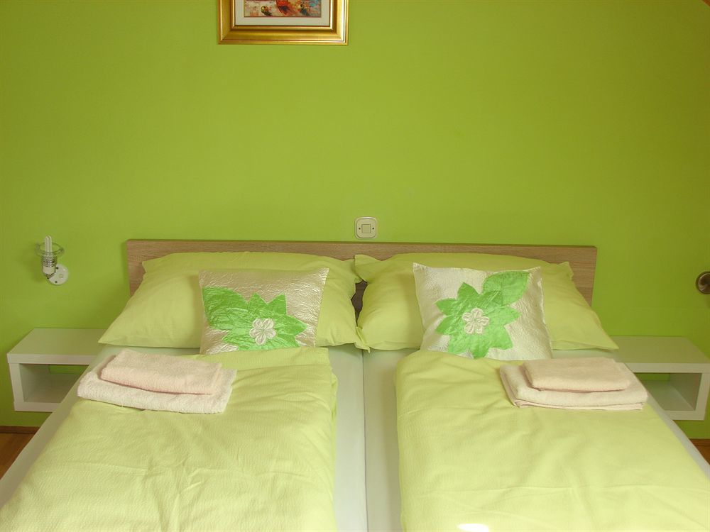 Appartement House Jelena à Selište Drežničko Extérieur photo