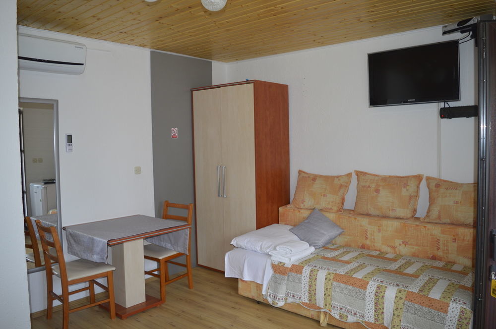Appartement House Jelena à Selište Drežničko Extérieur photo